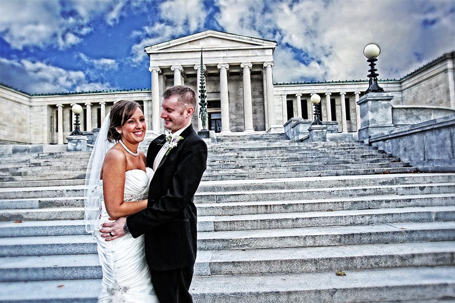 Wedding photo at Albright Knox, Albright Knox, Wedding photos in Erie County